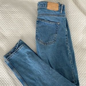 Zara trafaluc mom jeans